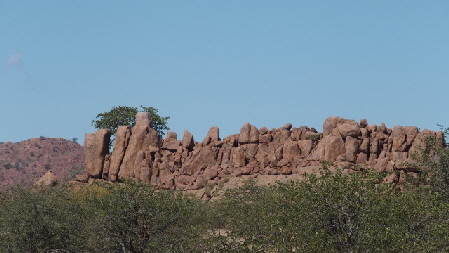 P4181337 (640x360)